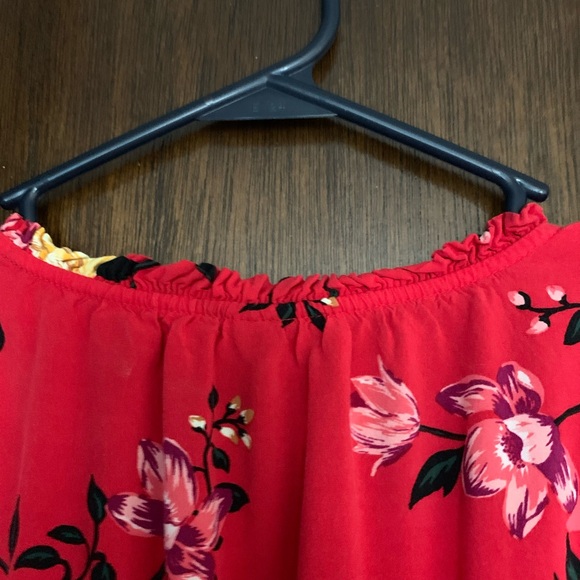 RED FLORAL OLD NAVY SZ LARGE  TRUMPET SLEEVE DRESS - Picture 10 of 12